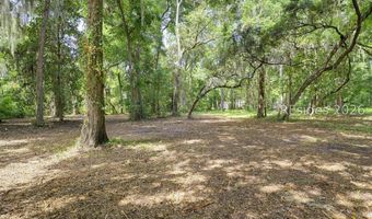 121 Spanish Point Dr, Beaufort, SC 29902