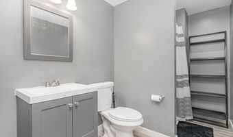 1172 Summerlake Dr, Alexandria, KY 41001