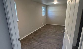 1106 3rd St, Agua Dulce, TX 78330