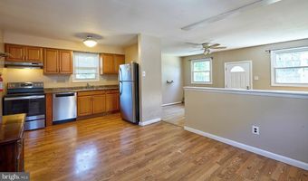 103 ERIE Ave, Barrington, NJ 08007