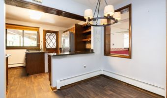 325 ALBANY Ave, Barrington, NJ 08007