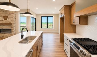 4395 3rd Ave SE, Altoona, IA 50009