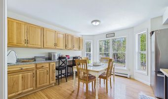40 Meadow Dr, Bar Harbor, ME 04609