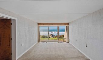 1400 BEACH LOOP Dr SW, Bandon, OR 97411