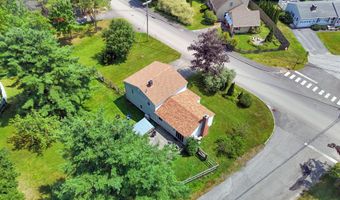 5 Crawford Dr, Bath, ME 04530