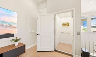 16750 Coyote Bush Dr 11, San Diego, CA 92127