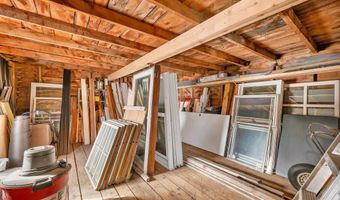 29 Main St, Alton, NH 03809