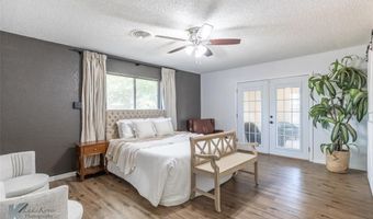 2402 Stonecrest Dr, Abilene, TX 79606