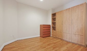 142 Bigelow St 304, Boston, MA 02135