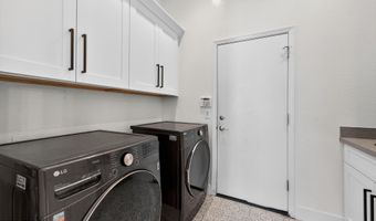 733 E FIELDSTONE Pl, Chandler, AZ 85249