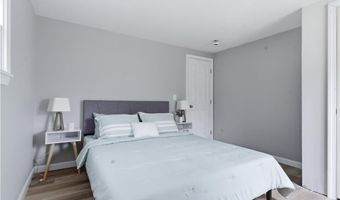 61 Everson Dr, Glocester, RI 02814