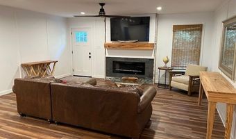 1600 Dogwood Dr, Bainbridge, GA 39819