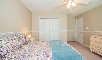 2 REDFERN Pl, Boonsboro, MD 21713