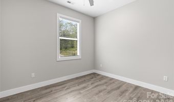 128 Rock Hill Rd, Asheville, NC 28803