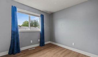 10664 58th St NE, Albertville, MN 55301