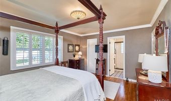 309 PROVIDENCE Rd, Ballwin, MO 63011