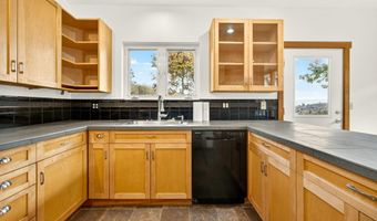 2026 Ashland Mine Rd, Ashland, OR 97520