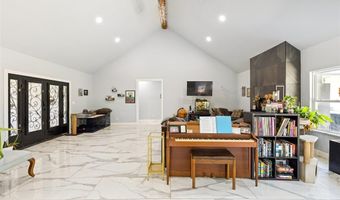 7401 NW 30th Ter, Bethany, OK 73008