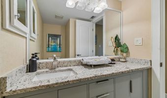 820 SYMPHONY ISLES Blvd, Apollo Beach, FL 33572