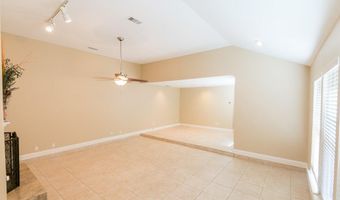 14816 Sopras Cir, Addison, TX 75001