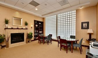 1020 N HIGHLAND St 807, Arlington, VA 22201