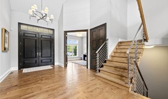 9 Dante Ct, Amherst, NY 14221