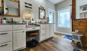 33765 S Coves Dr, Afton, OK 74331