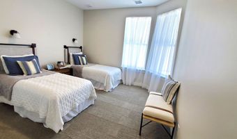 318 W Boxthorn Dr, Andover, KS 67002