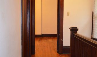 230 W State St, Athens, OH 45701