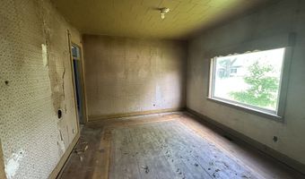 1739 E 18th St, Anderson, IN 46016