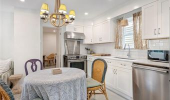 604 Thames & 4 Dixon St, Newport, RI 02840