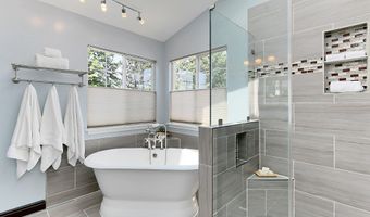 43820 LAUREL RIDGE Dr, Ashburn, VA 20147