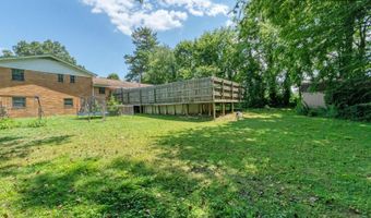 898 W Cunningham St, Alcoa, TN 37701