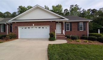 924 Easy St, Asheboro, NC 27205