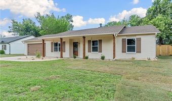 402 SW 11th St, Bentonville, AR 72712