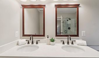 20409 BASELINE Ter, Ashburn, VA 20147