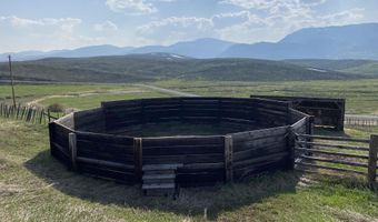 2398 Smokey Canyon Rd, Auburn, WY 83111