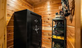 6693 River Rd, Clark Fork, ID 83811