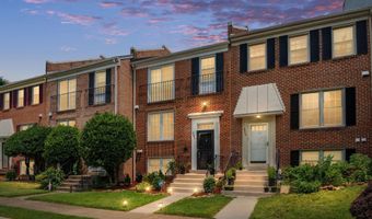 2504 WINDBREAK Dr, Alexandria, VA 22306