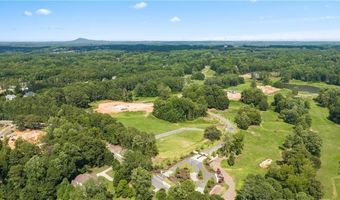 1053 Homestead Dr, Milton, GA 30004