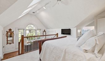202 Paine St, Bellingham, MA 02019