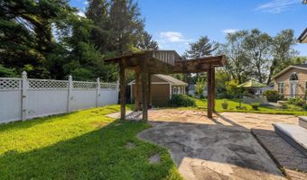 1714 VEIRS MILL Rd, Rockville, MD 20851