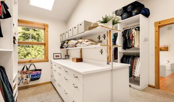 16396 Skyline Dr, Bend, OR 97703