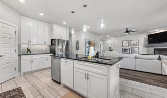 28 Copinsay Dr, Bella Vista, AR 72715