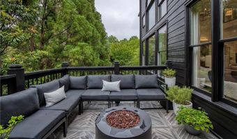 2975 Woodvale Ct, Alpharetta, GA 30022