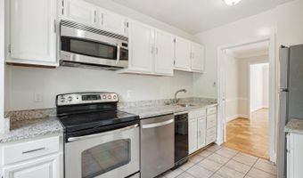3231 SUTTON Pl NW A, Washington, DC 20016