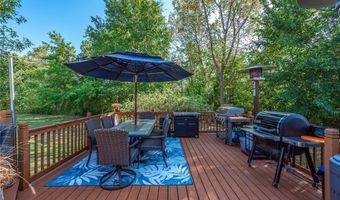 650 Eastpointe Ct, Amherst, OH 44001