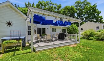 2- B Topstone Dr, Bethel, CT 06801