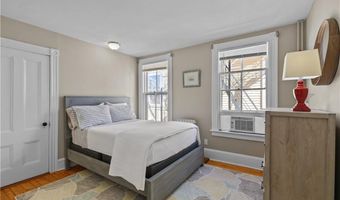 48 Church St, Newport, RI 02840