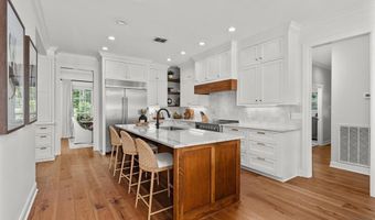 3215 Cypress Village Dr, Benton, LA 71006